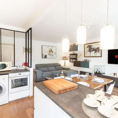 Spacieux - Parking - Piscine - Bv 公寓