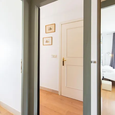 Spacieux - Parking - Piscine - Bv *